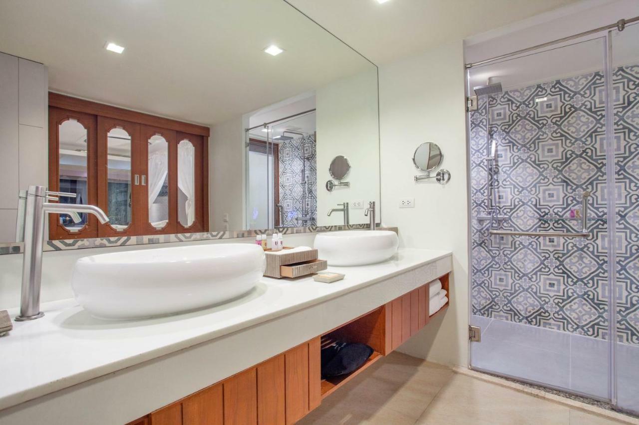 Suite mit Kingsize-Bett, Meerblick und Zugang zum Pool – Nichtraucher